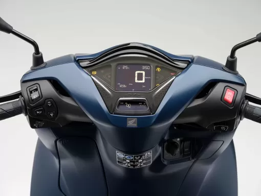 honda-nov24-adv350ipresskit-gallery5.jpg