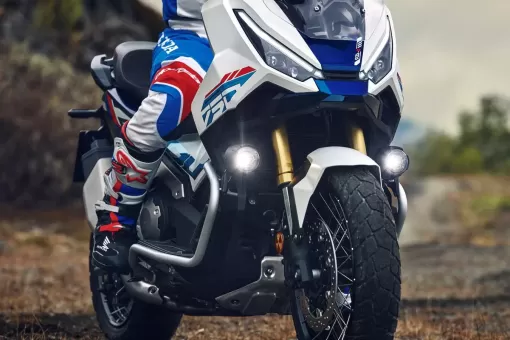 honda-aug25-xadv26ym-gallery1.jpg